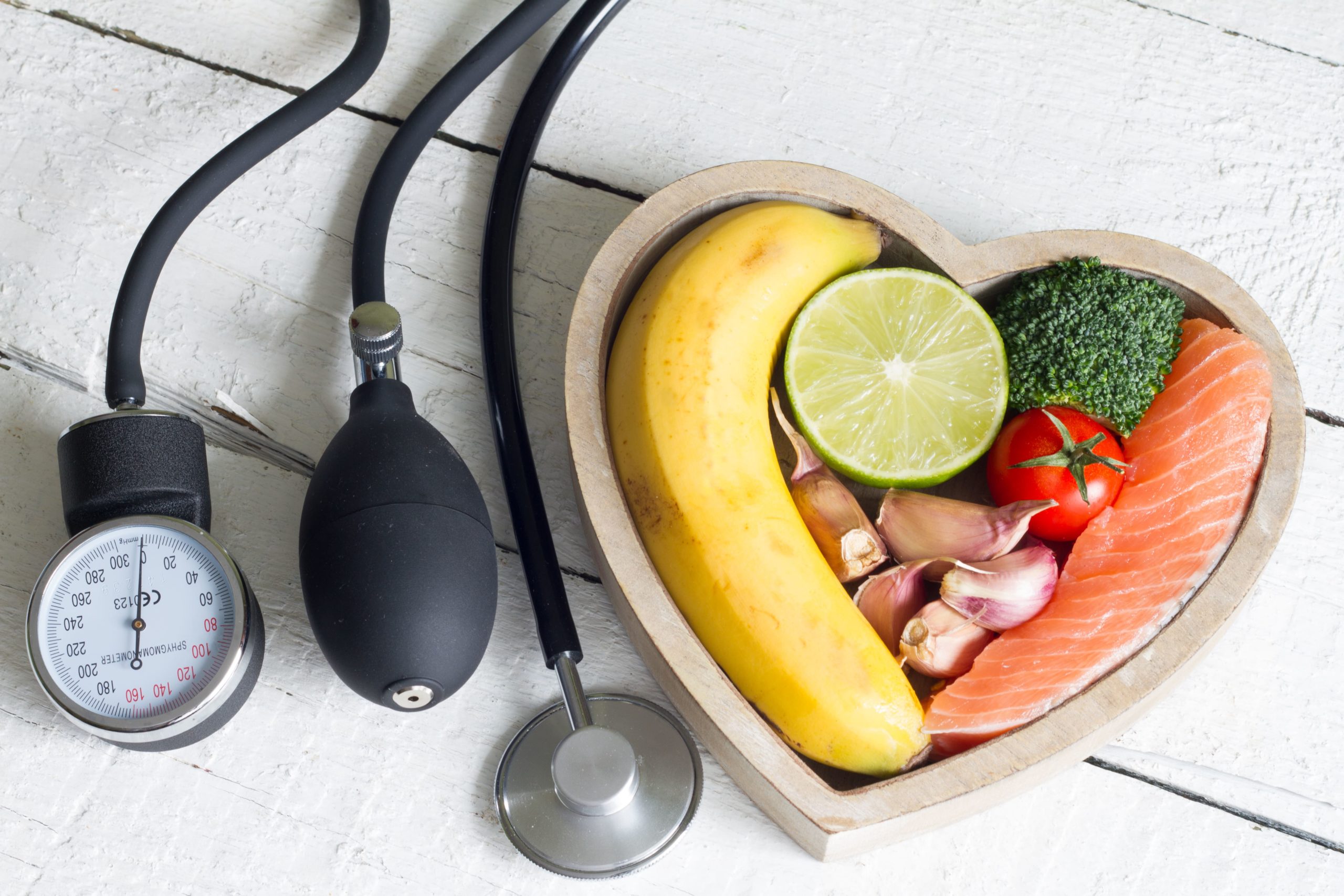 夏の血圧に要注意 食事から始める夏の血圧対策 食と健康コラム