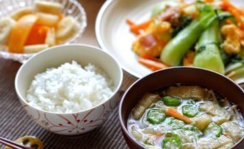 血圧を食事で改善するには？食べて良い食材・悪い食材を徹底解説！