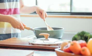 食中毒に注意！作り置きの調理で気を付けるポイントとは？