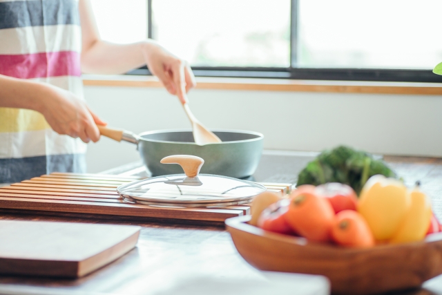 食中毒に注意！作り置きの調理で気を付けるポイントとは？