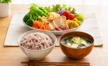 血糖値が気になる方の食事改善｜現状を見える化して整える3週間ロードマップ